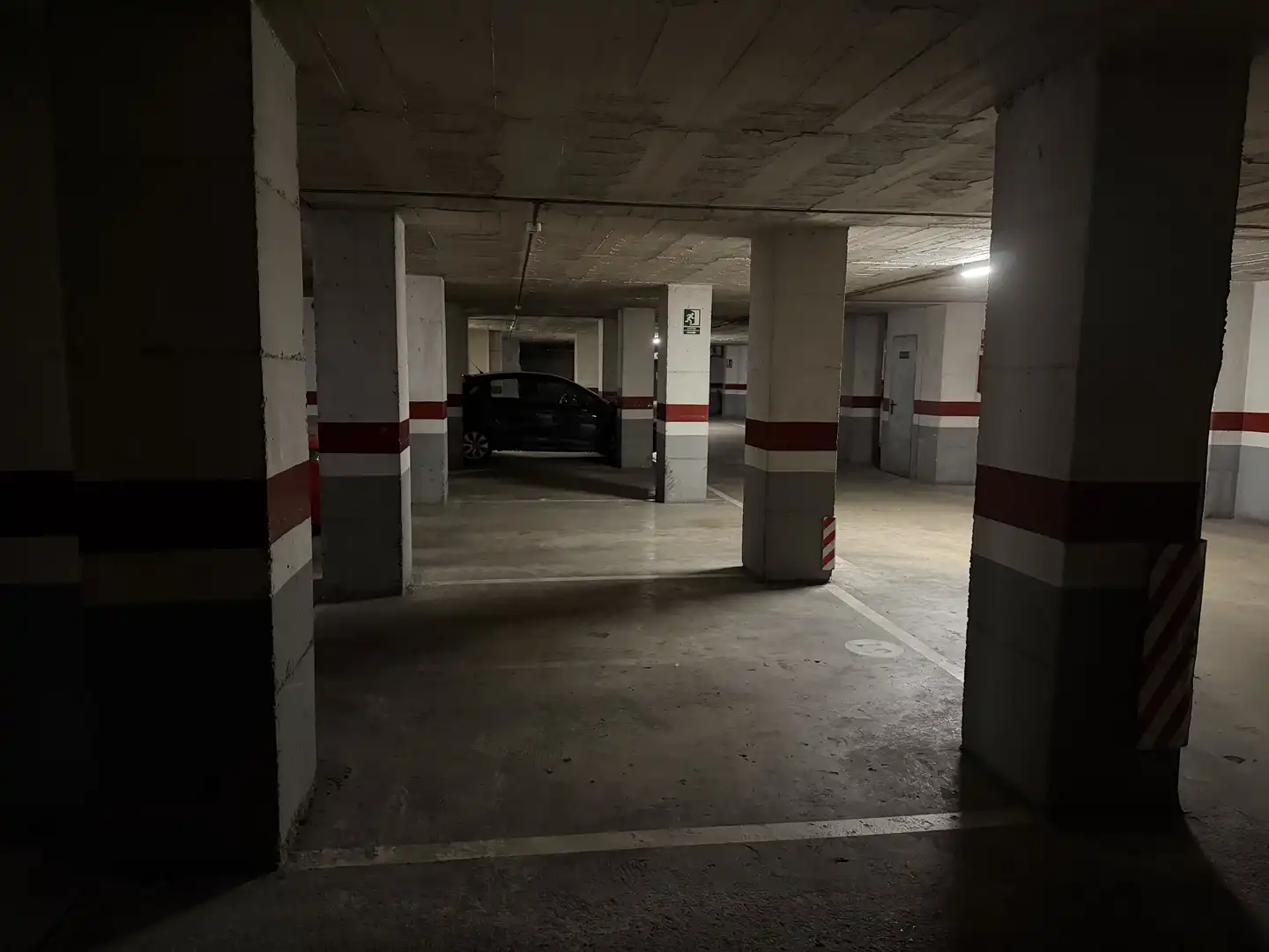 Einzelparkplatz zum Verkauf in Eixample Nord, imagen 2