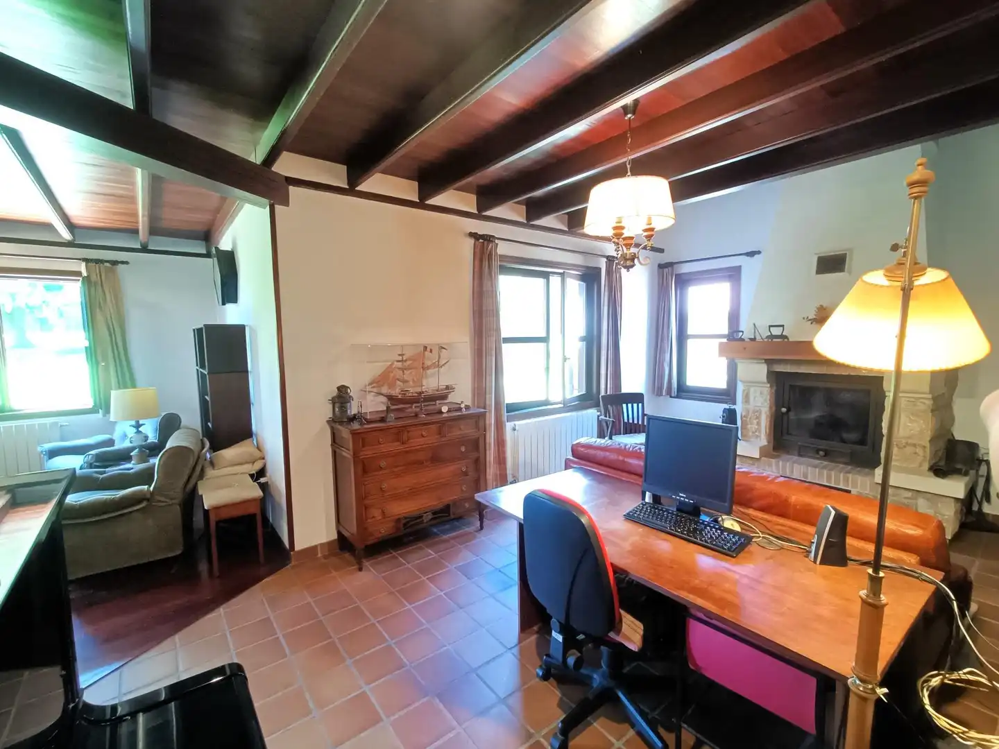Sala de estar de Casa o chalet en venta en Camargo con Calefacción, Jardín privado y Terraza