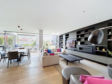Penthouse mit Balkon zum Verkauf in Josep Tarradellas