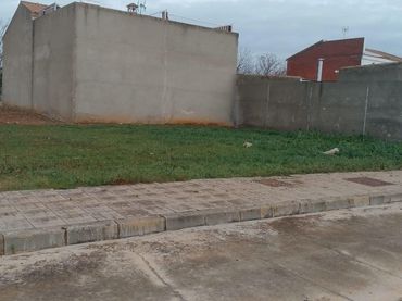 Terreny residencial en venda a Calle la Era 13