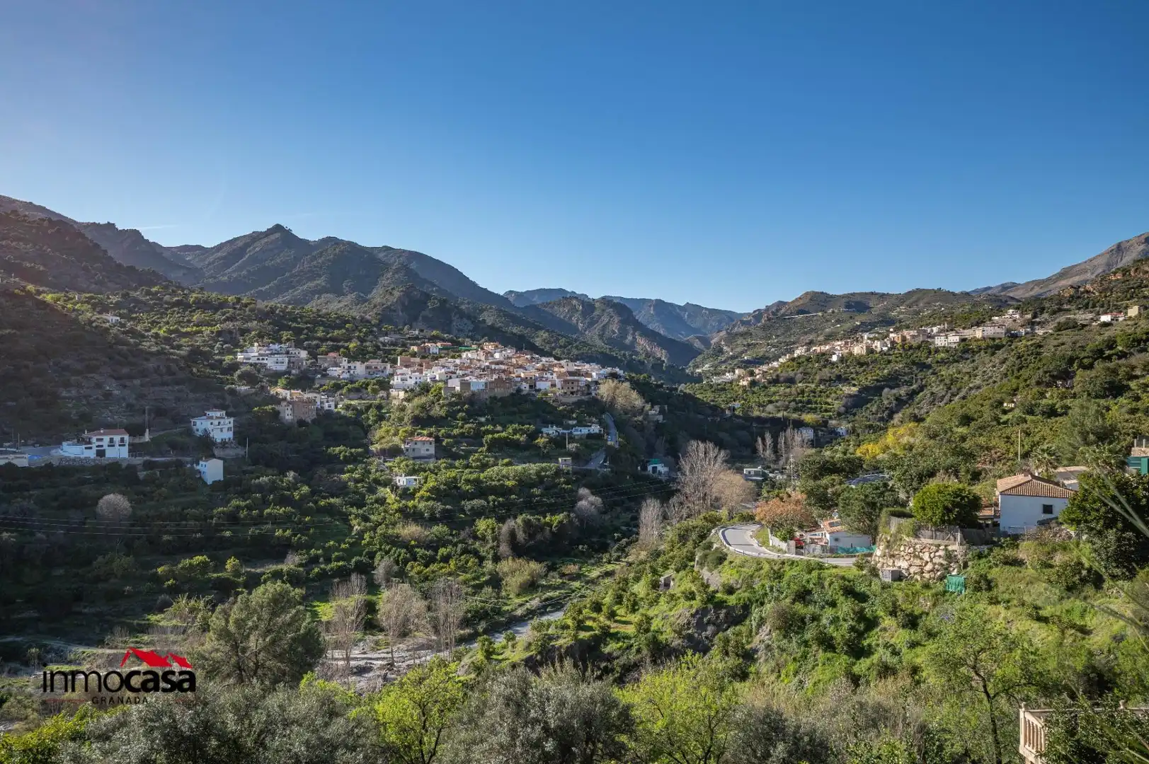 Vista exterior de Casa o chalet en venta en Los Guájares