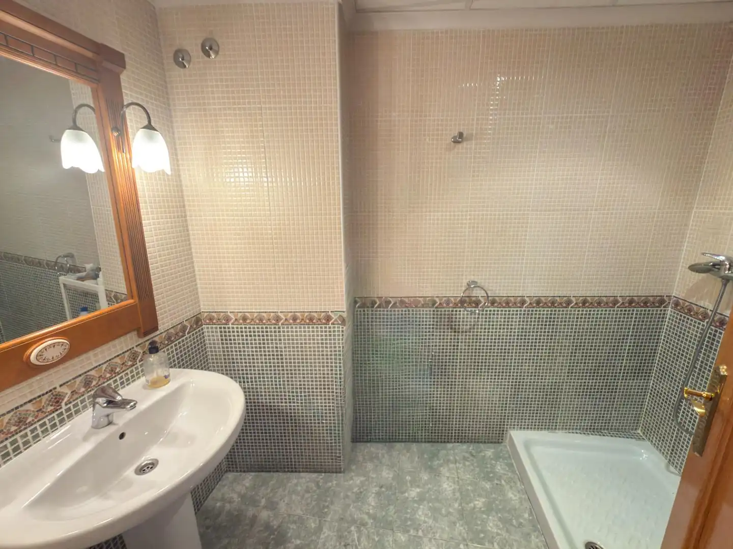 Bathroom of Houses for sale in Granja de Rocamora  with Air Conditioner and Balcony