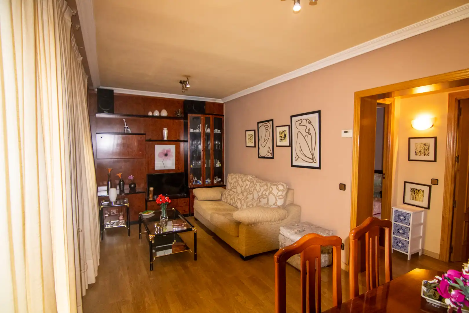Living room of Flat for sale in Madrid  with Terrace and Furnished