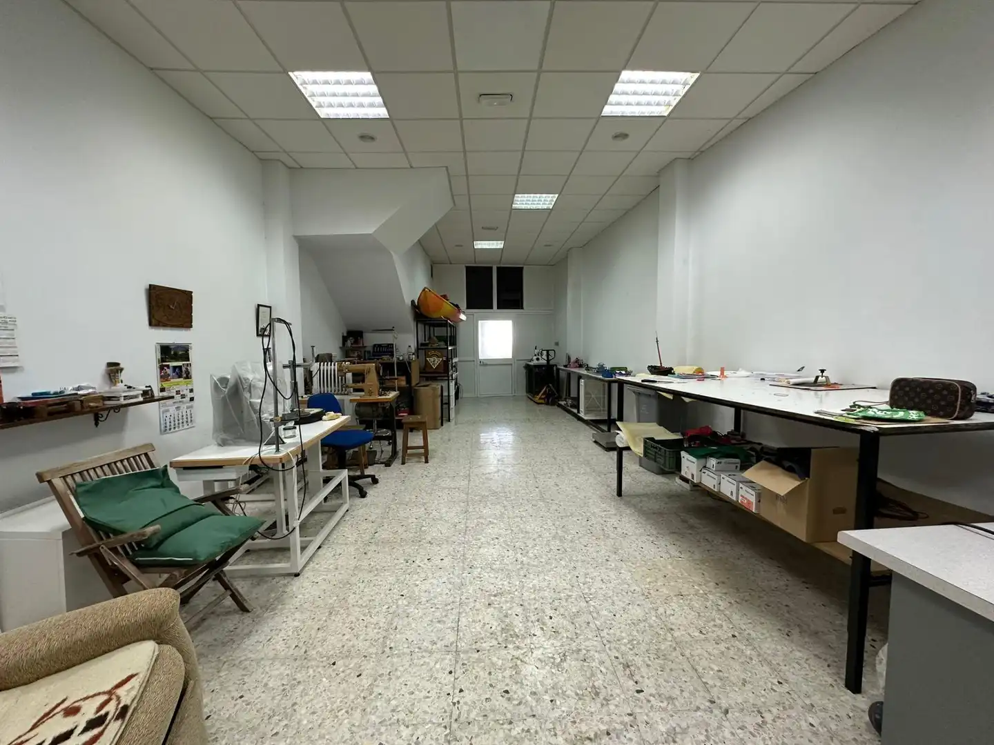 Local en venta en Ubrique con Aire acondicionado
