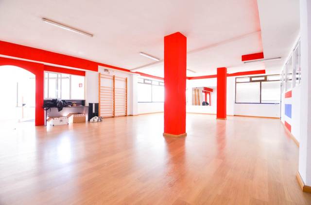 Local comercial en Alquiler en Chinchibarra