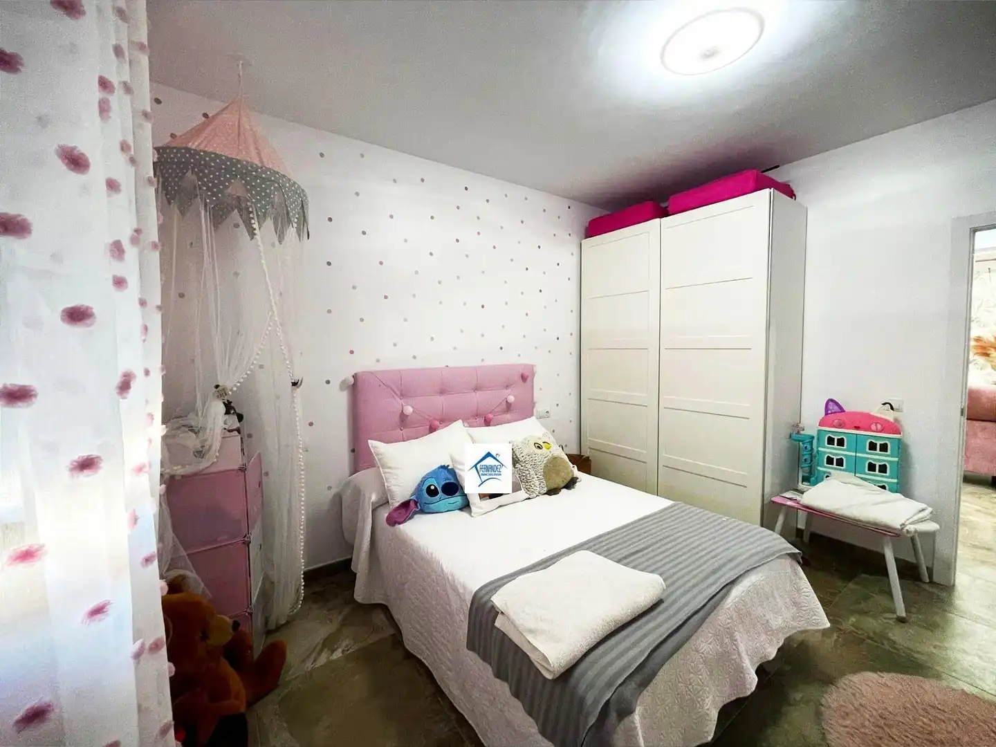 Habitación de Casa o chalet en venta en Cáceres con Aire acondicionado, Piscina y Amueblado