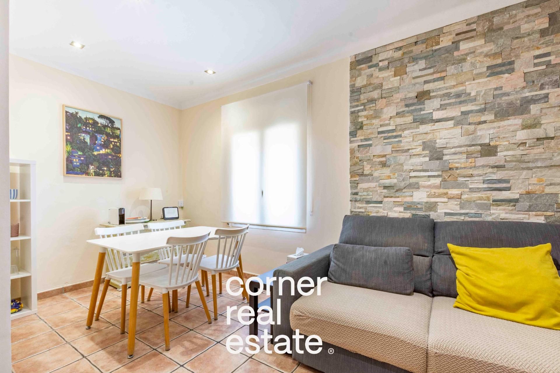 Vista exterior de Piso en venta en Sant Cugat del Vallès con Aire acondicionado, Calefacción y Jardín privado