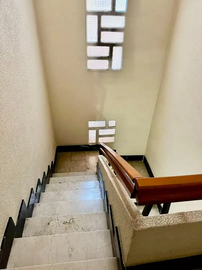 Edificio en venta en Elda
