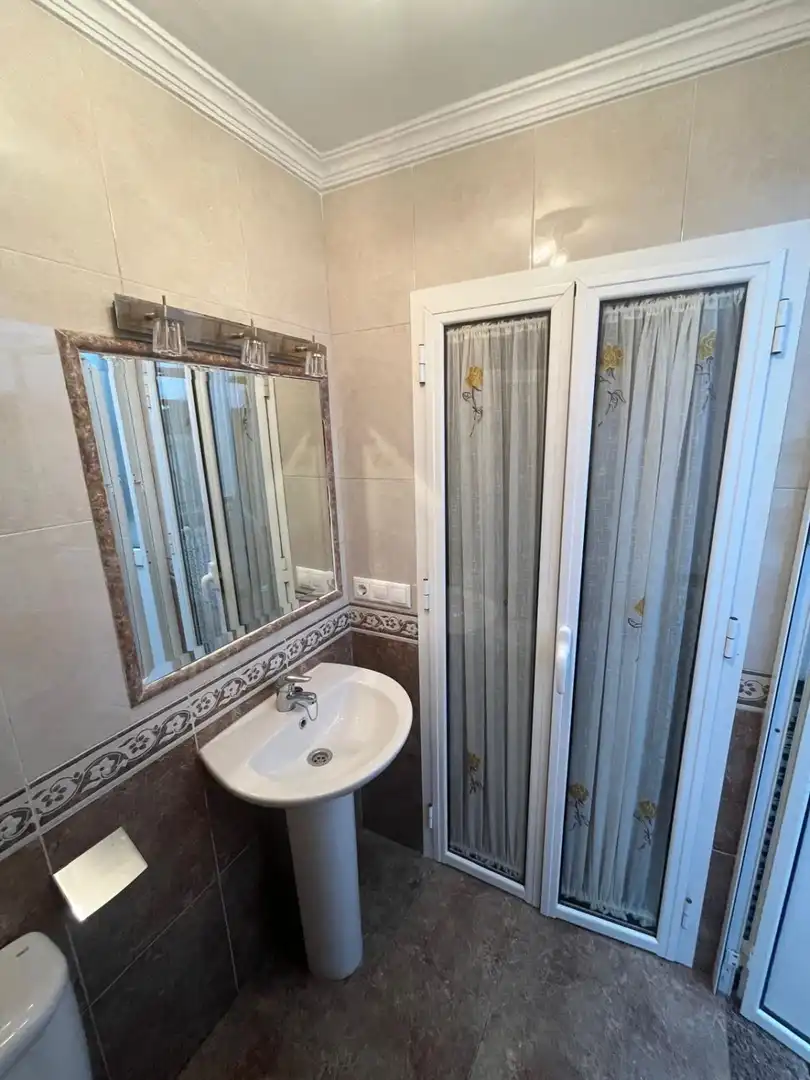 Bathroom of Houses for sale in Olvera  with Terrace and Balcony