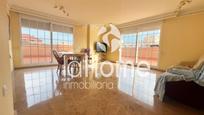 Living room of Attic for sale in Riba-roja de Túria  with Air Conditioner, Terrace and Furnished