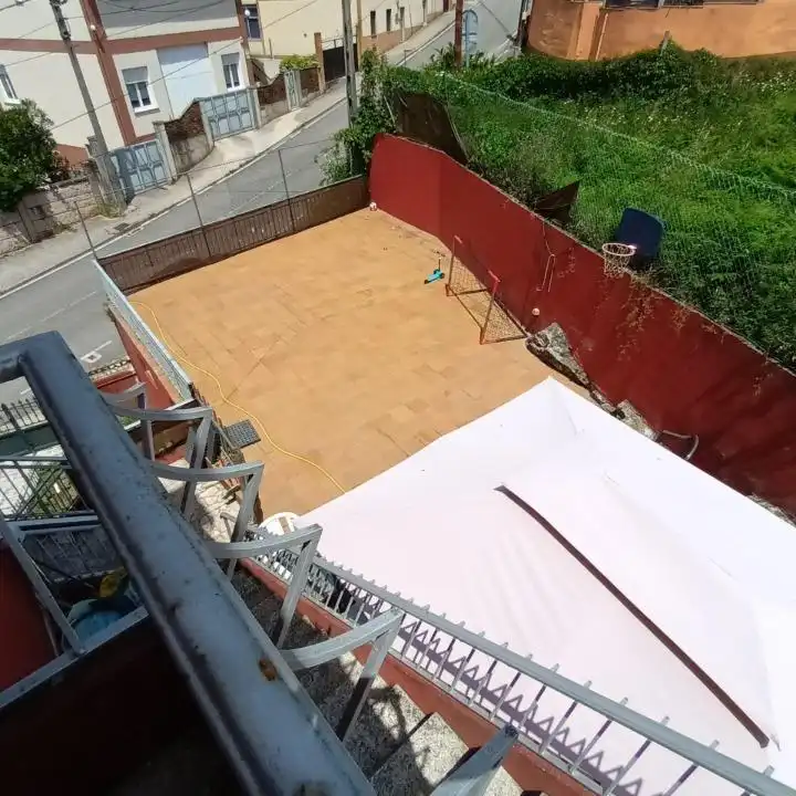Terraza de Casa o chalet en venta en Vigo  con Calefacción, Jardín privado y Terraza