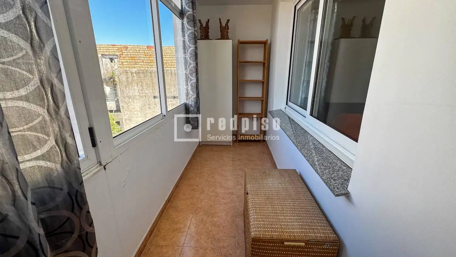 Habitación de Piso en venta en Ferrol con Amueblado