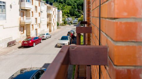 Photo 3 of Flat for sale in Vega de Espinareda, León