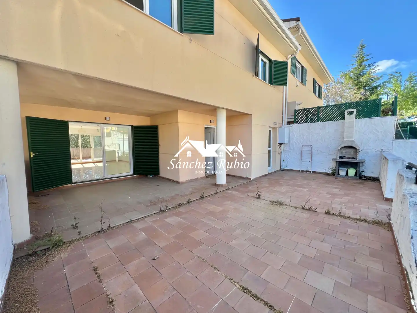 Jardí de Casa adosada en venda en Galapagar amb Calefacció, Jardí privat i Parquet