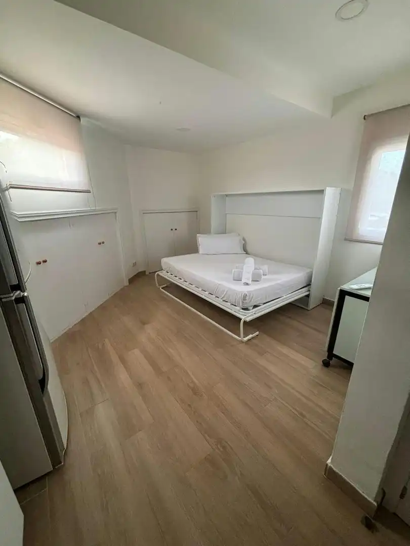 Schlafzimmer von Wohnung zur Miete in Barcelona mit Waschmaschine und Haustiere erlaubt