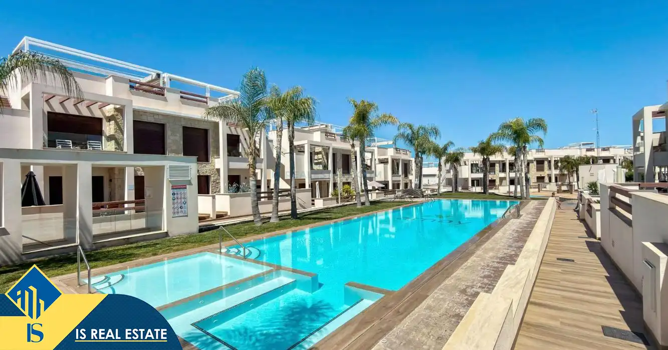 Apartamento con piscina en venta en Los Balcones - Los Altos, imagen 20
