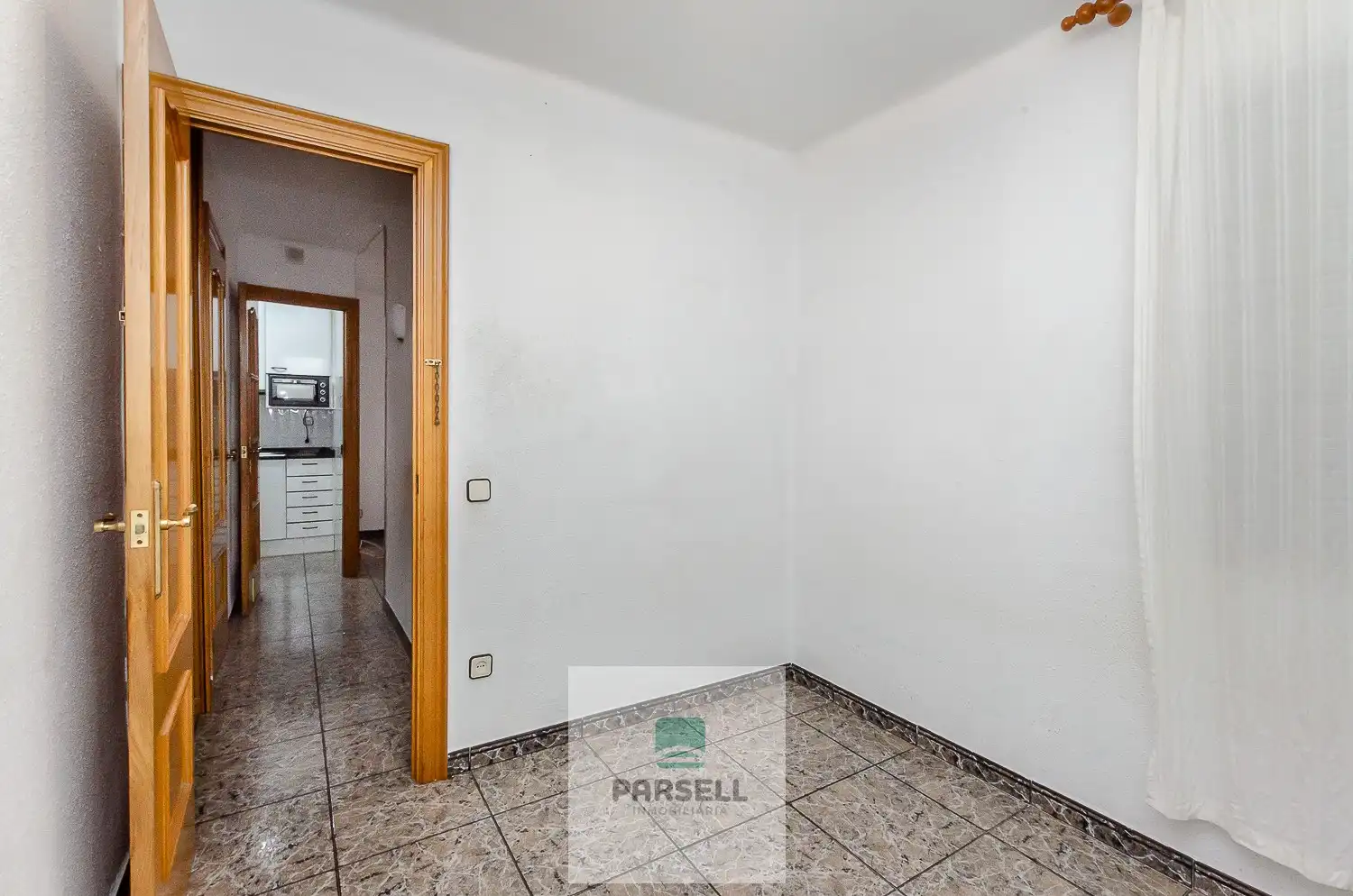 Piso en venta en Badalona con Horno