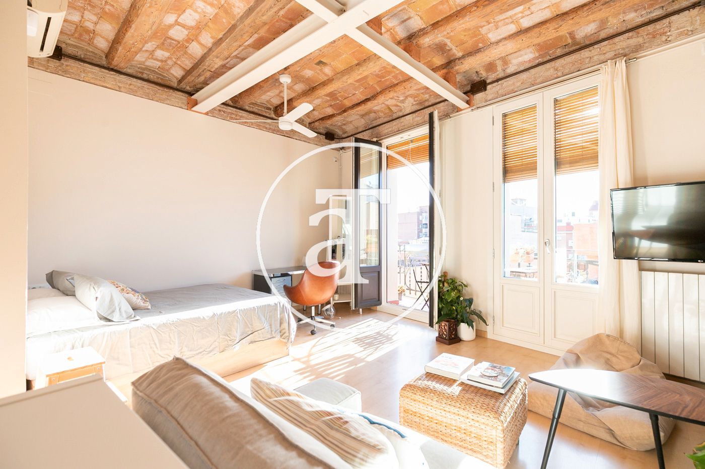Flat to rent in Carrer de Galileu, 104, Sants