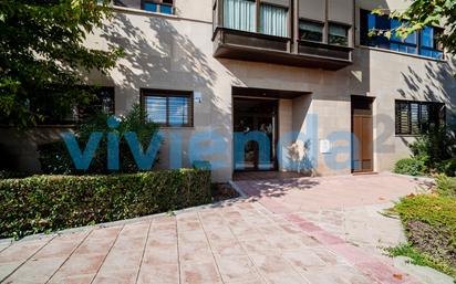 Flat for sale in Calle de la Infanta Catalina Micaela, Sanchinarro