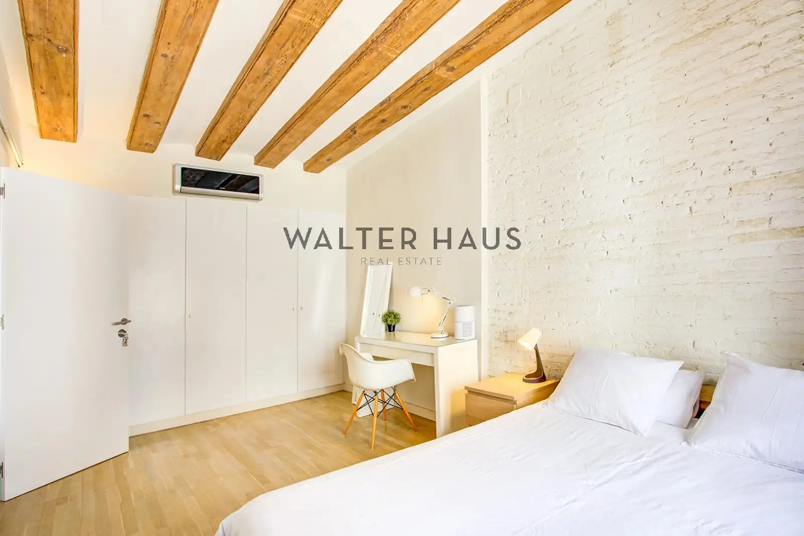 Habitación de Piso en venta en Barcelona con Aire acondicionado, Calefacción y Amueblado