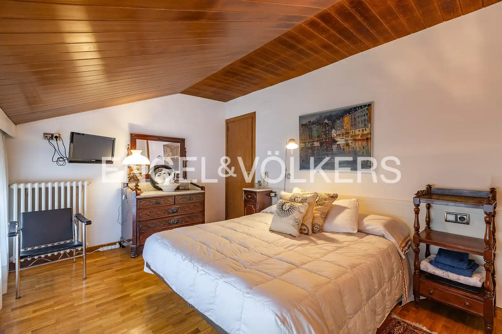 Habitación de Casa adosada en venta en Matadepera con Aire acondicionado, Calefacción y Jardín privado