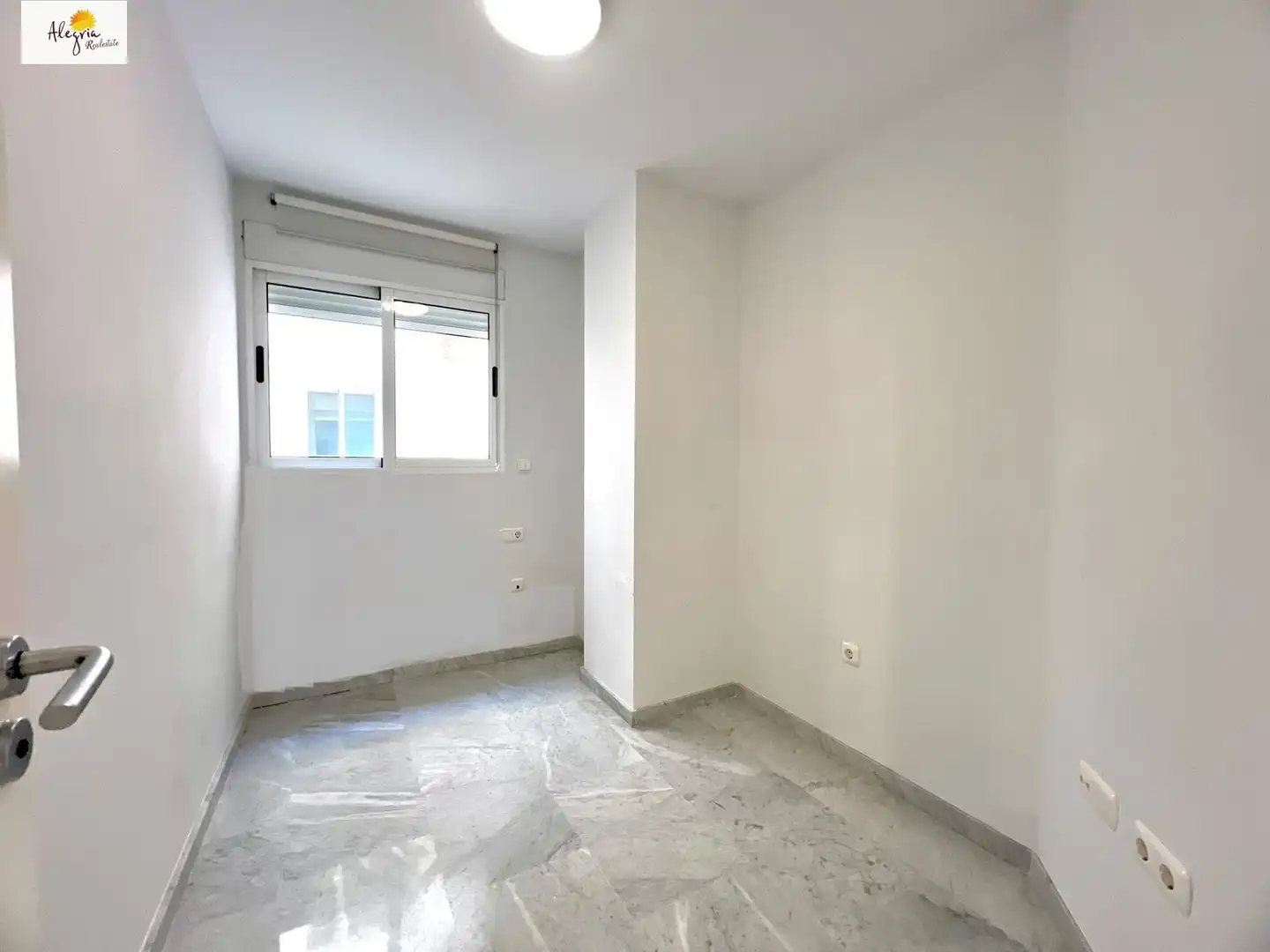 Schlafzimmer von Maisonette zum Verkauf in Valencia mit Klimaanlage, Heizung und Terrasse