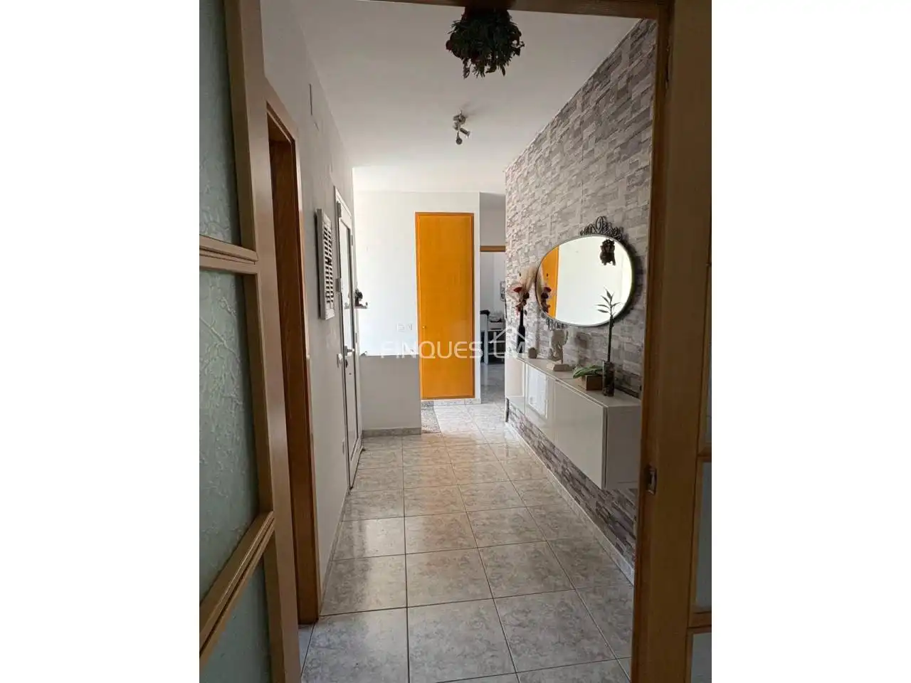 House with pool for sale in Calle Lérida 38, imagen 2
