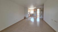 Sala d'estar de Pis en venda en Mazarrón amb Terrassa i Piscina comunitària