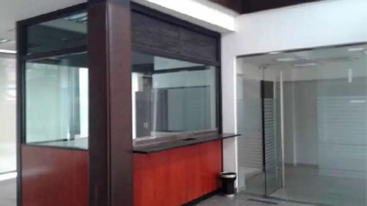 Local comercial en venta en CARRACIDO 4, imagen 3