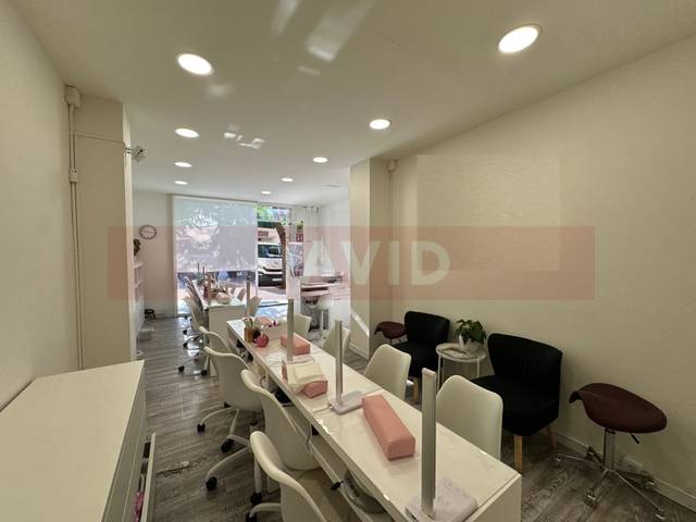 Local comercial en Alquiler en N/A en Sagrada Família