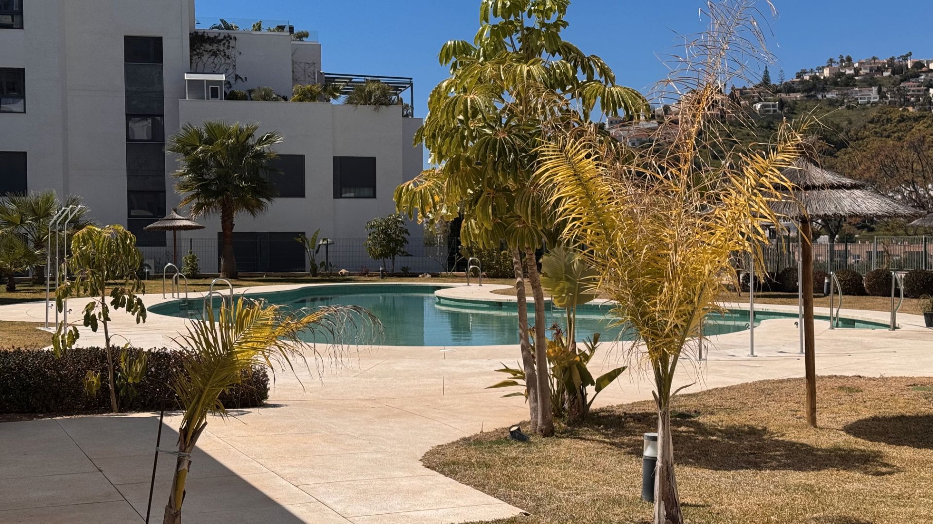 Swimming pool of Flat to rent in Almuñécar  with Air Conditioner, Heating and Terrace