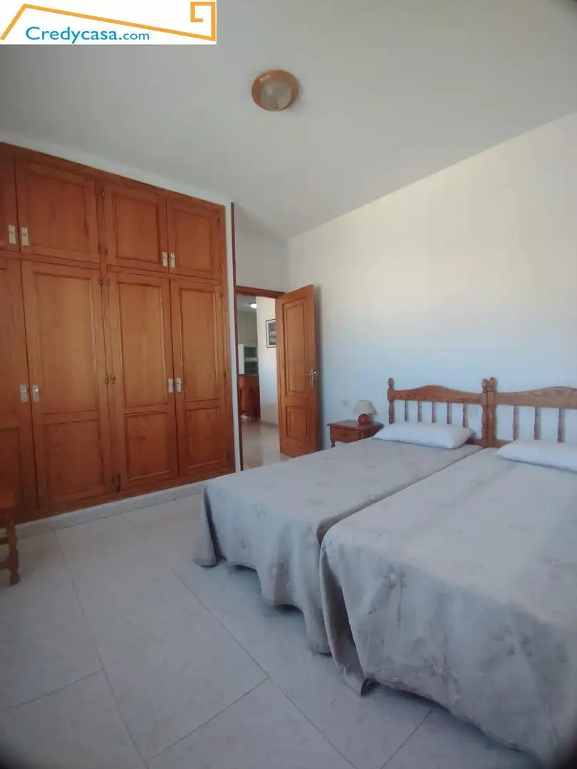 Schlafzimmer von Dachboden zur Miete in Granadilla de Abona mit Terrasse, Möbliert und Balkon