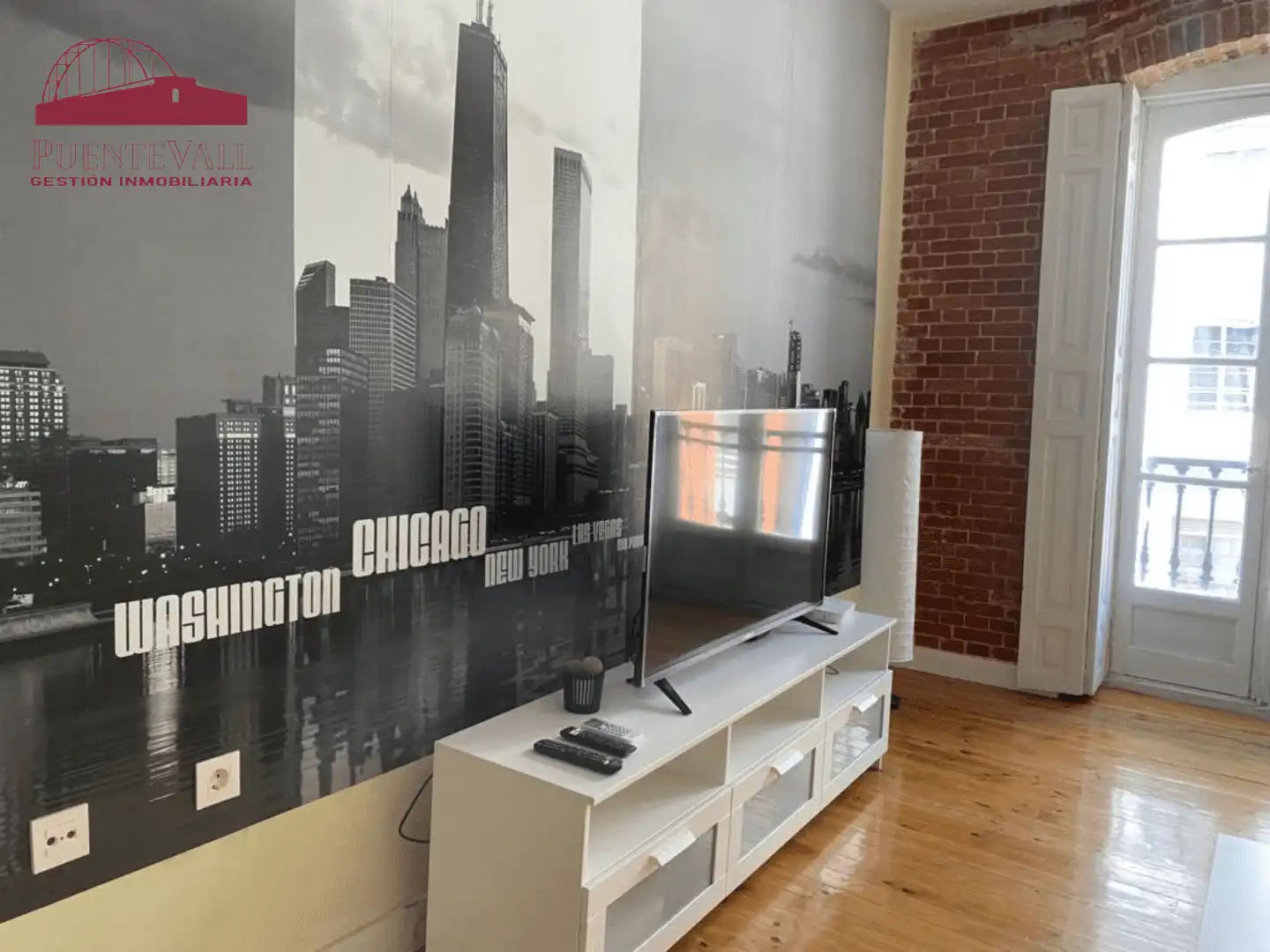 Living room of Flat for rent in Valladolid  with Air Conditioner, Heating and Furnished