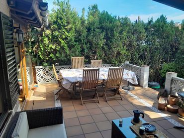 Terraced house with garden for sale in pasaje dublin 20