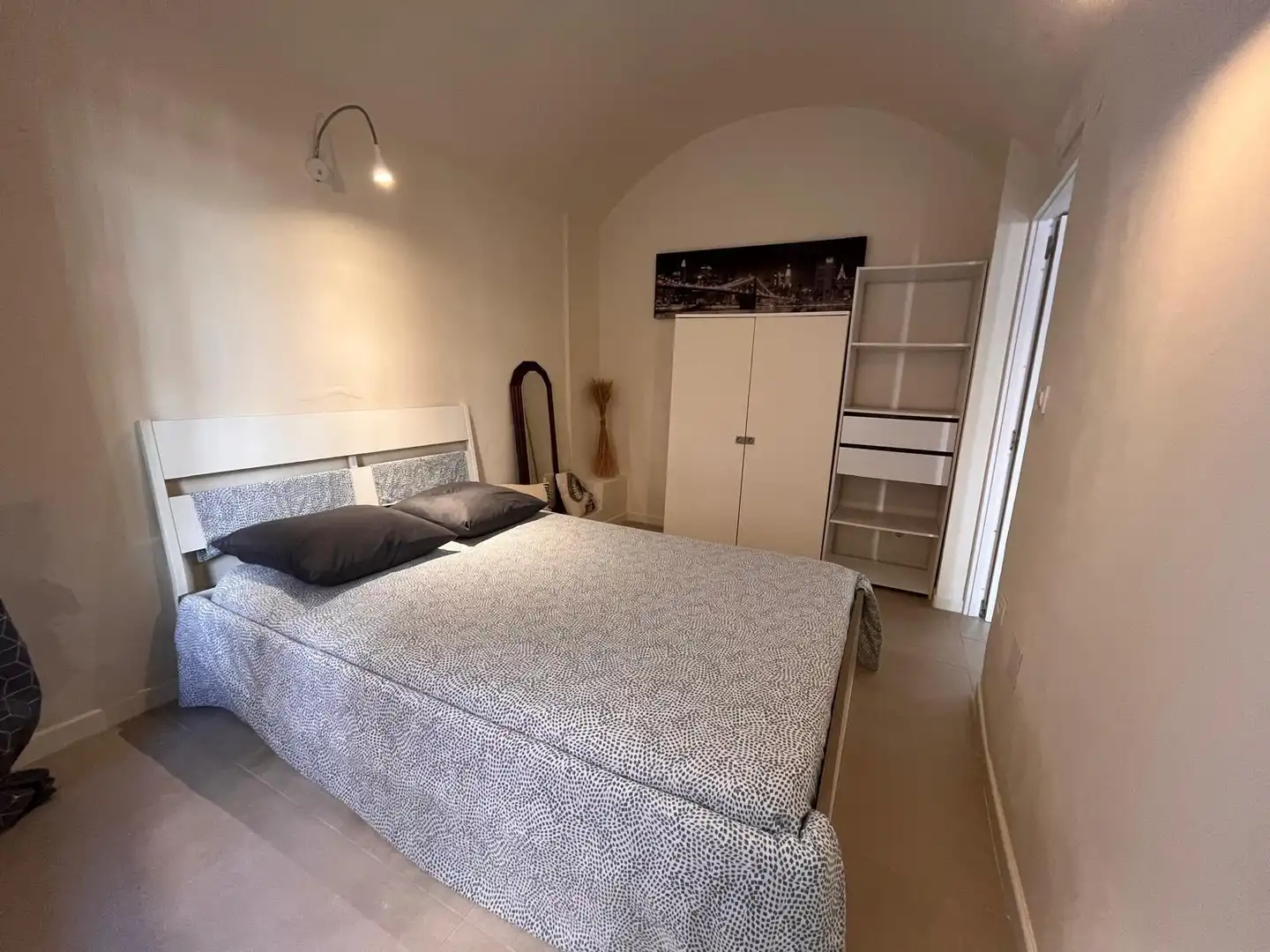 Bedroom of Flat for sale in Verges