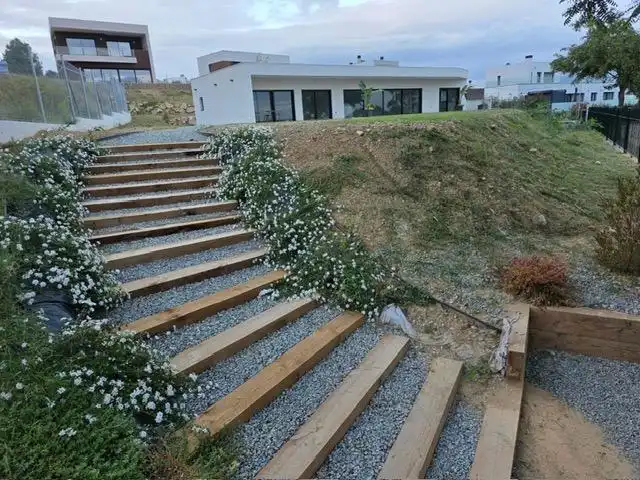 Terrassa de Casa o xalet en venda en Sant Esteve Sesrovires amb Calefacció, Terrassa i Alarma