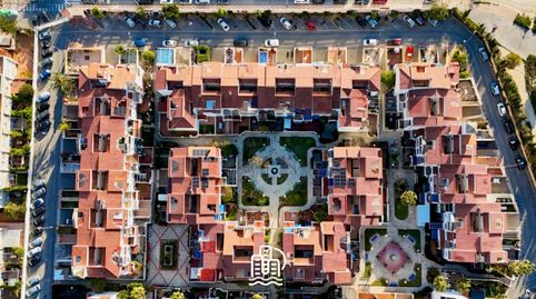 Foto 2 de Casa adosada en venta en Carrer de Vall de Laguar, 6, Pueblo Español - Coveta Fumá, El Campello