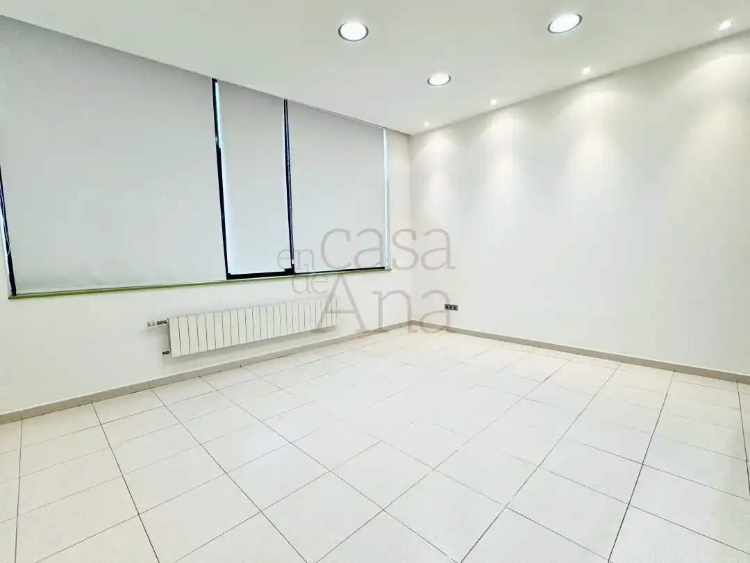 Office space with lift for sale in Nerbioi Kalea, imagen 21