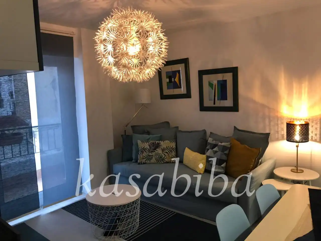 Living room of Flat for rent in Valencia  with Air Conditioner, Furnished and Balcony