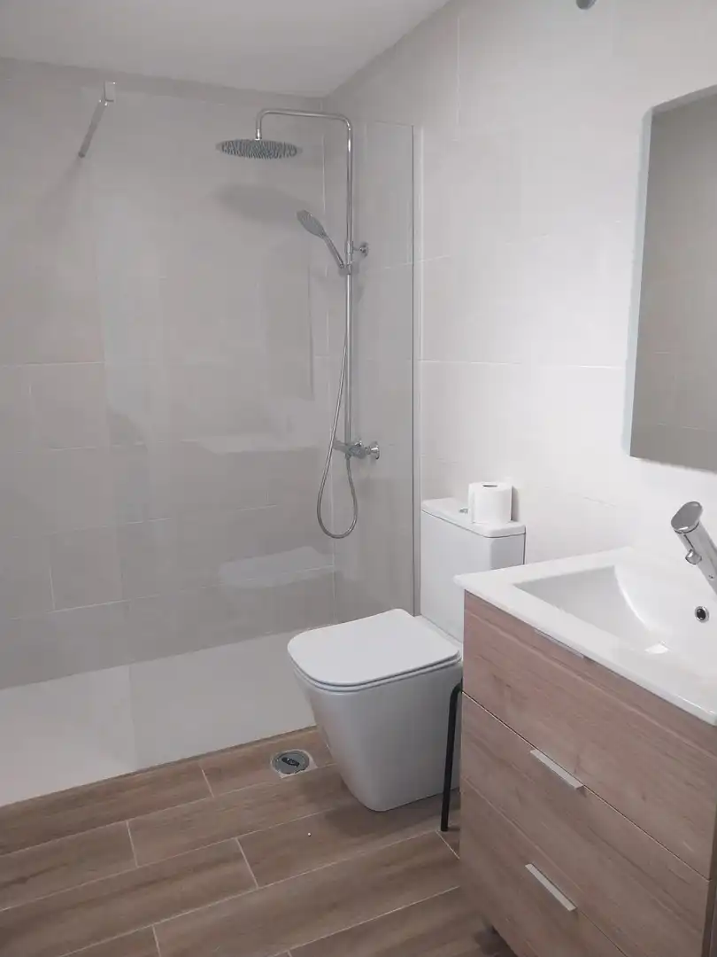 Baño de Planta baja de alquiler en Pueblo