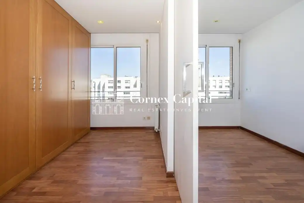 Dormitori de Dúplex en venda en Barcelona amb Aire condicionat, Calefacció i Jardí privat