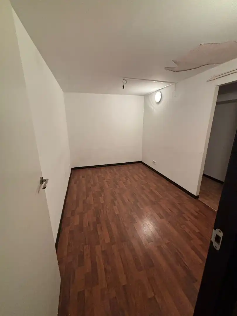Local de lloguer en Fuenlabrada amb Aire condicionat, Parquet i Alarma