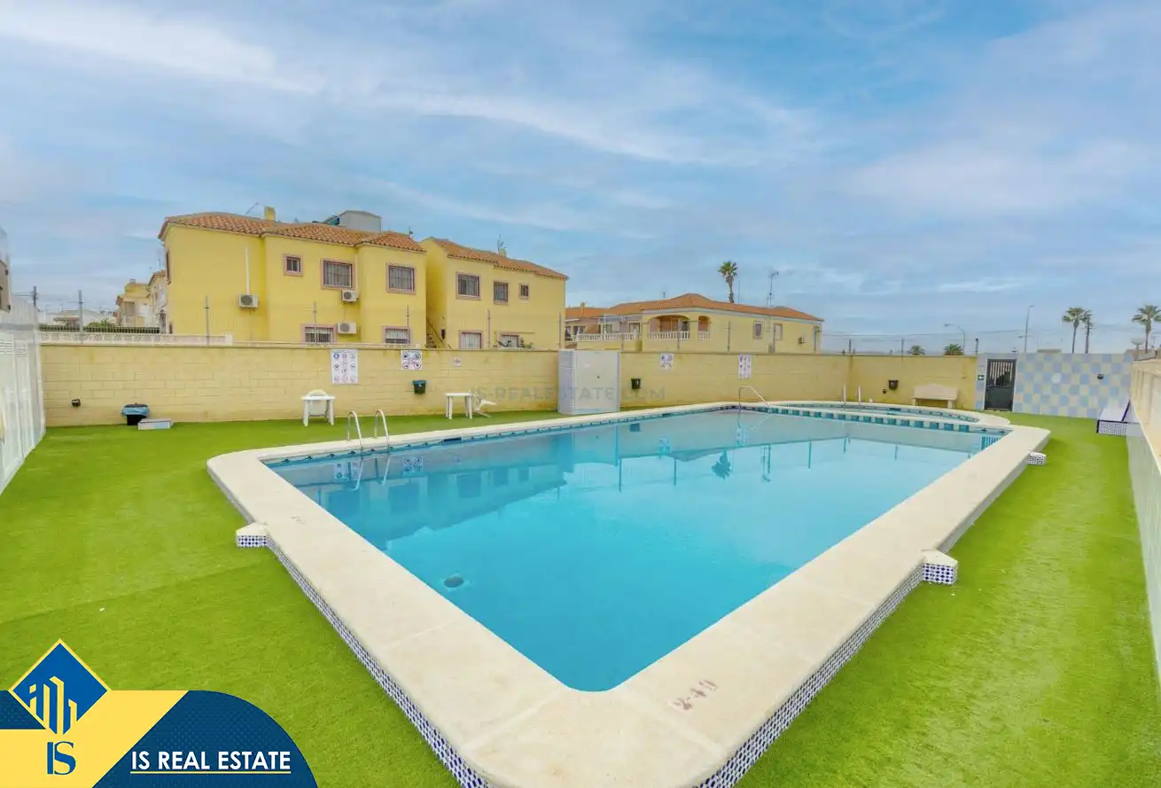 Bungalow amb piscina en venda a Zona Carrefour - Urbanizaciones, imagen 19