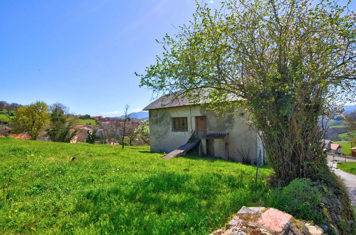 Casa o chalet en venta en Tineo con Piscina