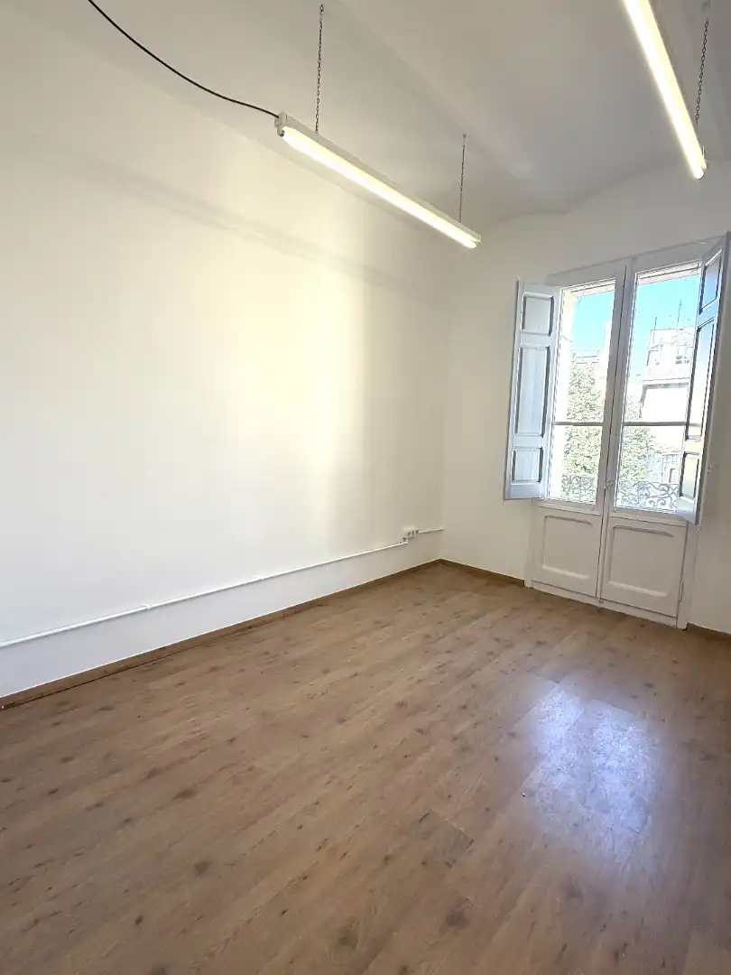 Habitación de Oficina de alquiler en Granollers