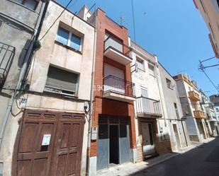 Vista exterior de Edifici en venda en La Sénia