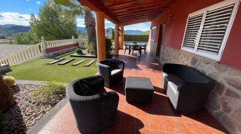 Se vende o alquila este espectacular chalet de puro lujo, el chalet está construido sobre una parcela vallada de 25.000m2 con árbo, imatge 4