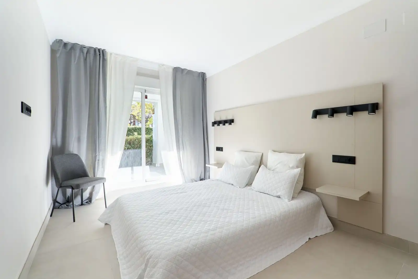 Home with pool for sale in San Pedro de Alcántara, imagen 12