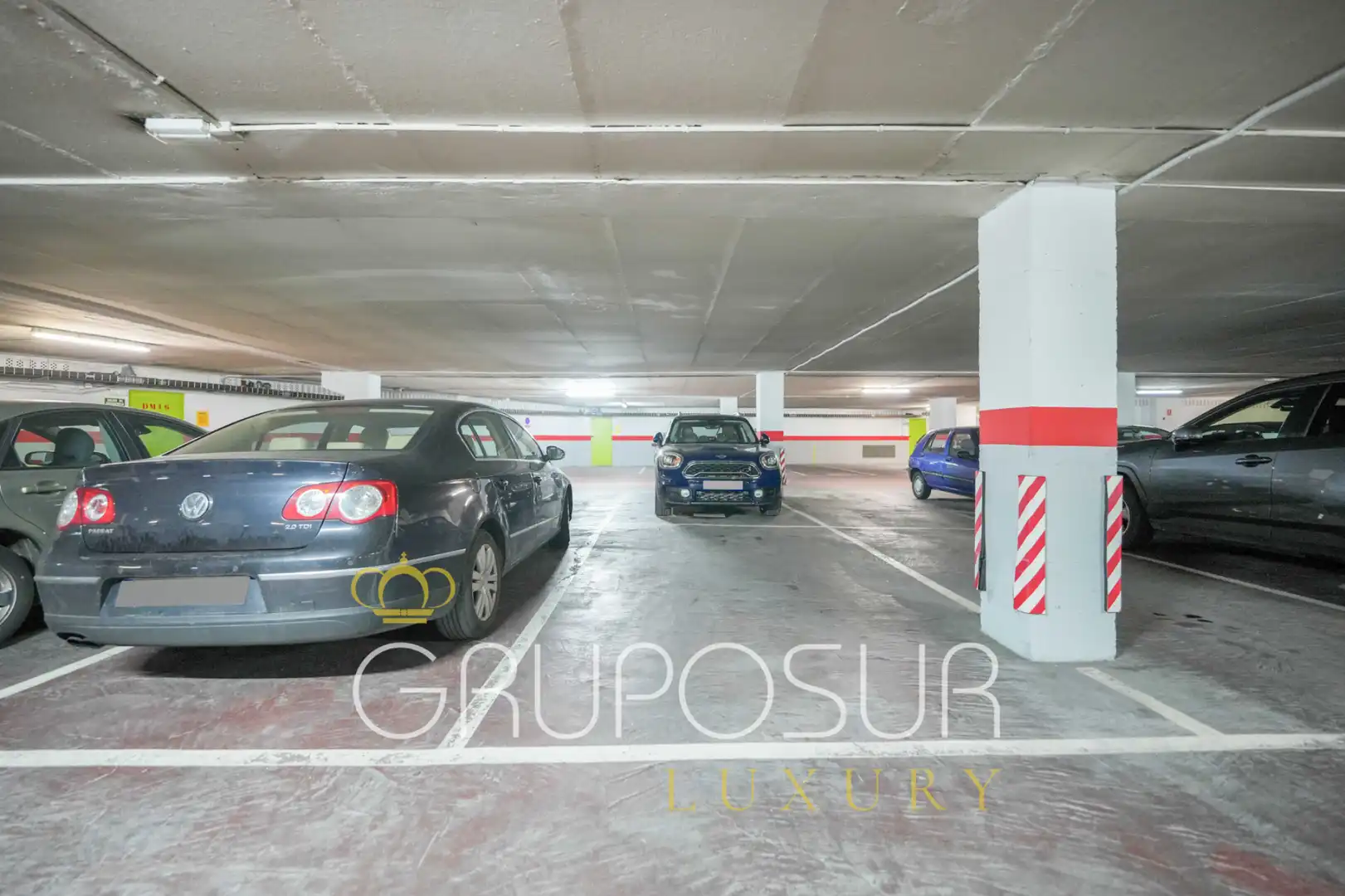 Parking de Piso en venta en Valladolid con Calefacción, Parquet y Terraza