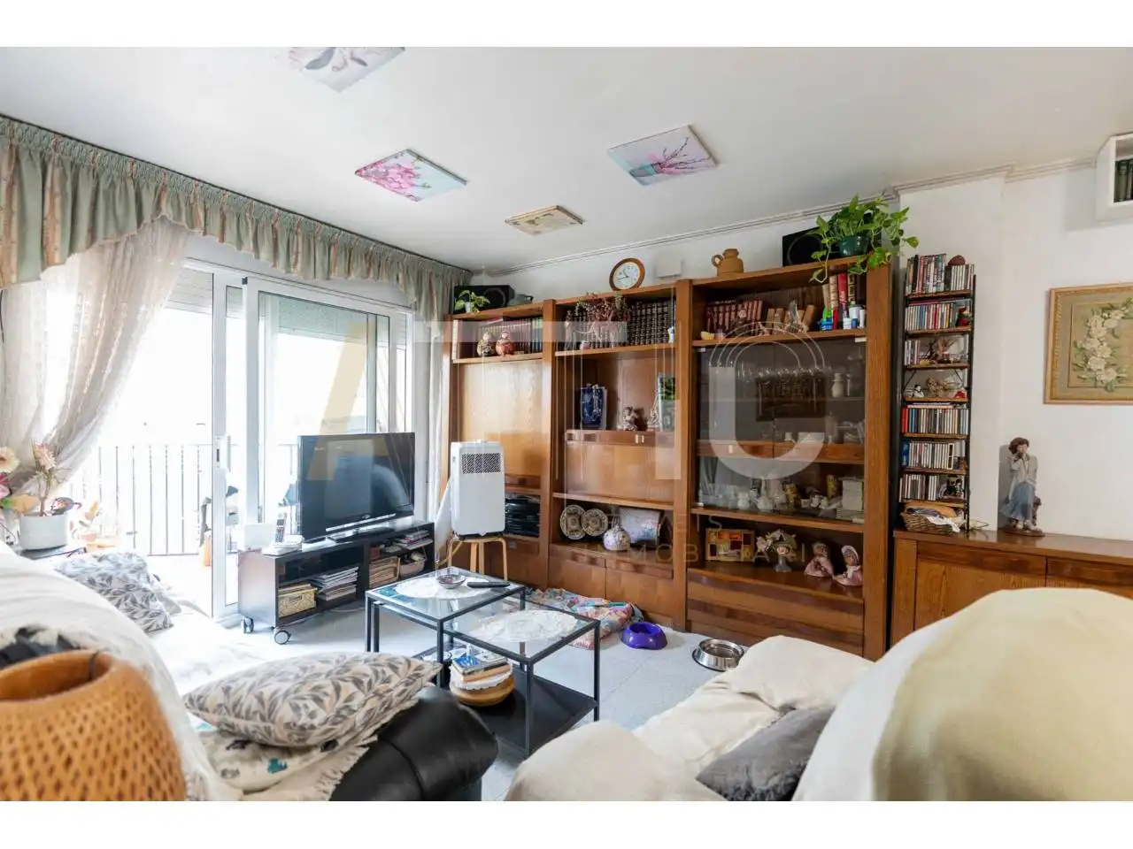 Sala d'estar de Pis en venda en Sabadell amb Calefacció i Balcó